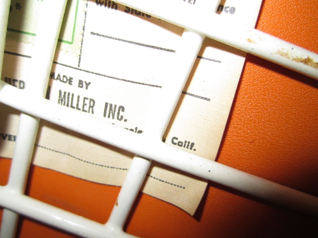 开云（中国） - 坐具|餐椅|办公家具|设计师家具|伊姆斯金属线椅（舒适版）